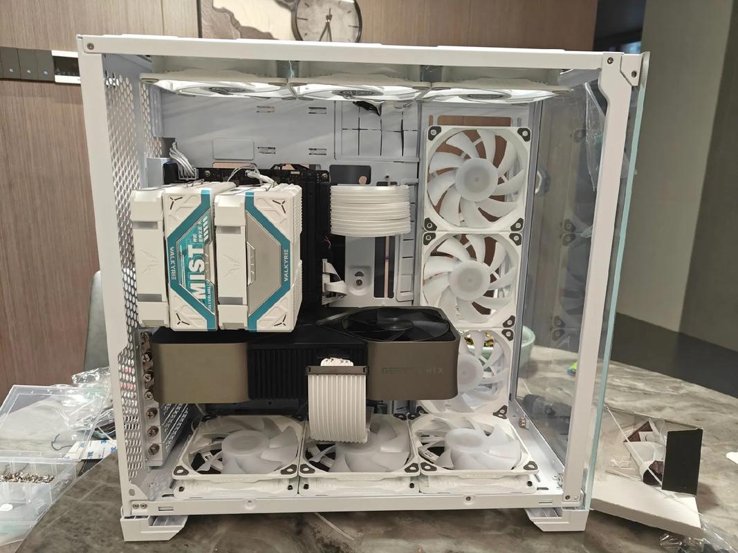 电脑什么配置需要装水冷