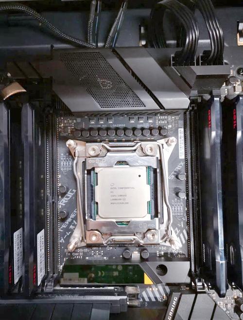 自己买的cpu怎么安装