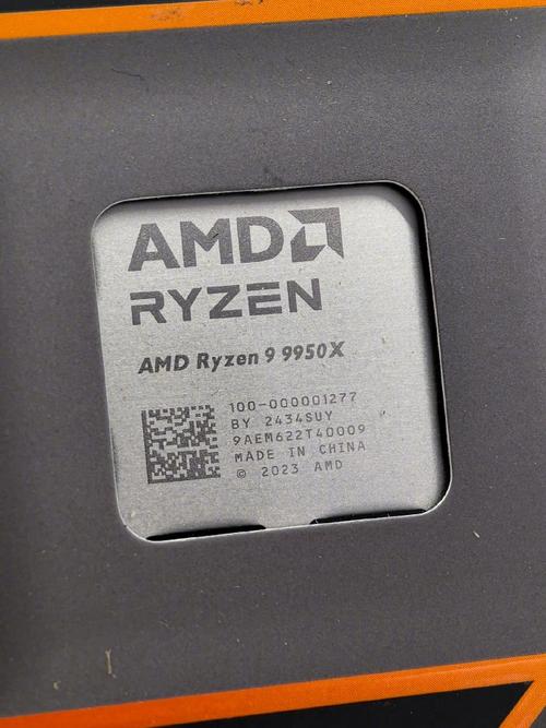 装机cpu标签用撕吗