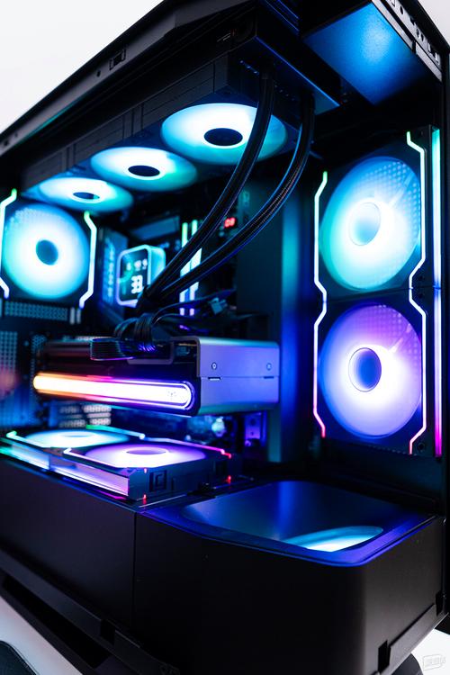 侧重性能方面，- AMD CPU装机，其性能表现究竟如何呢？，- AMD CPU装机后，运行速度能达预期吗？，侧重兼容性方面，- AMD CPU装机，与各硬件兼容否？，- AMD CPU装机时，主板适配性怎样呢？，侧重稳定性方面，- AMD CPU装机，系统运行稳不稳呢？，- AMD CPU装机后，能否稳定长时运行？