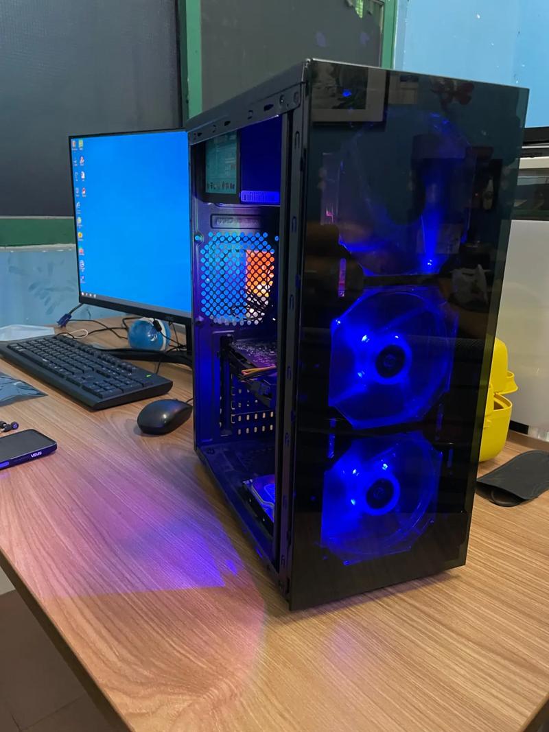 明基e200机箱配六核cpu可以吗