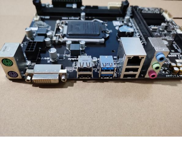 技嘉b85m d3v入门cpu