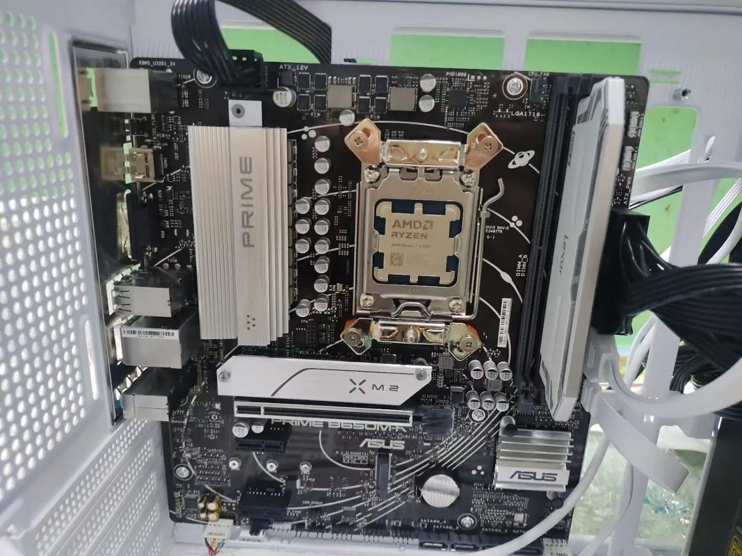 5万左右组装电脑配置