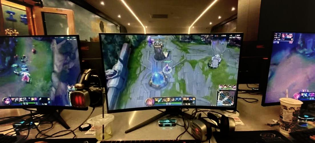 开lol直播的电脑配置