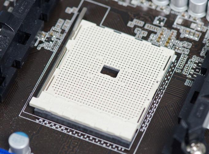 fm2接口的cpu能上FM1