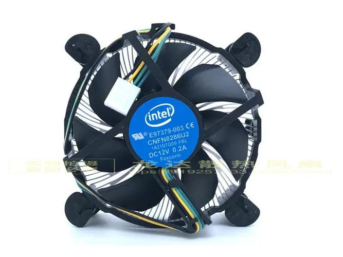 英特尔i54590原配CPU风扇