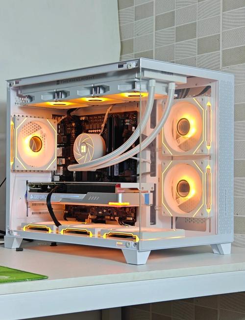 台式电脑配置炫酷外观