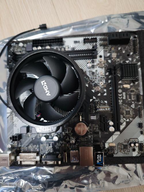 4000 CPU配什么主板