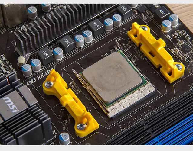 intel主板cpu风扇底座