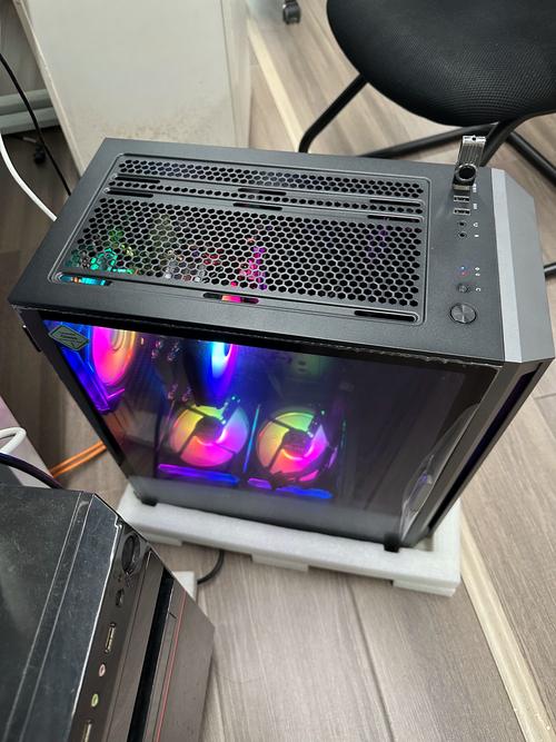 中配置游戏组装电脑