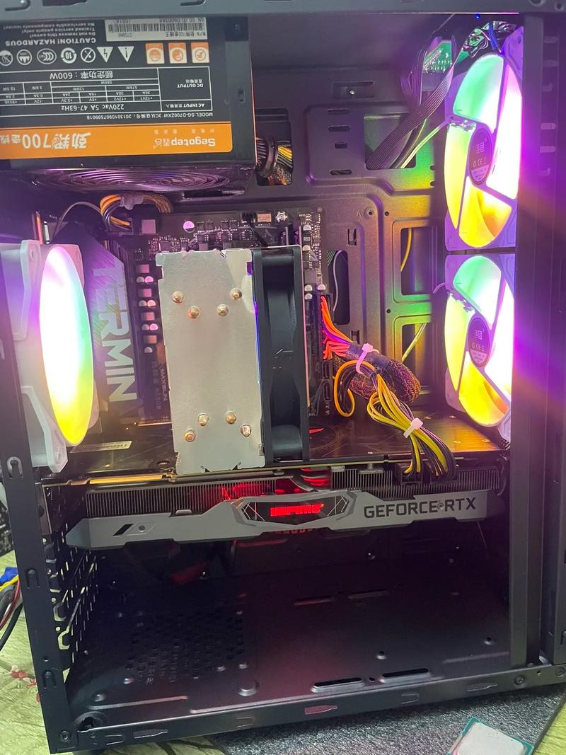 组装12核电脑配置