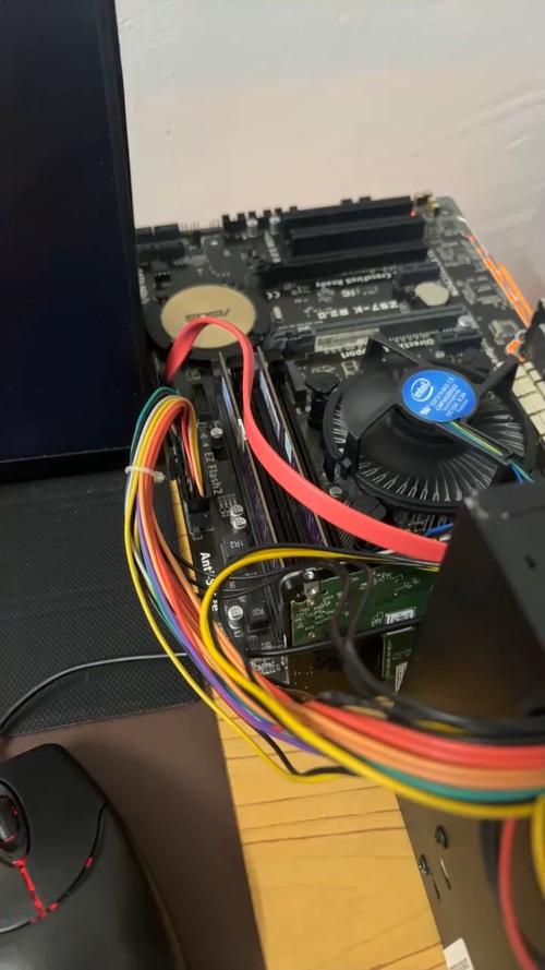 CPU底座更换指南