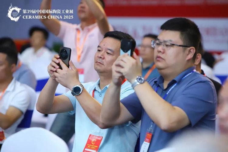 站在技术时代的厦门，百斯特在科技领域引领未来