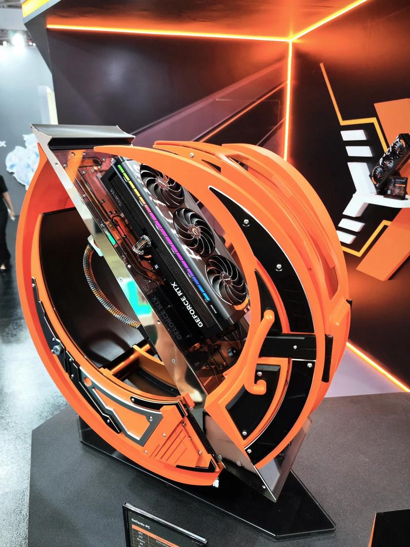 一、213年电脑配置的 compute 之光