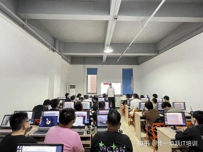 建立个人品牌，周口跃一网络的必修课