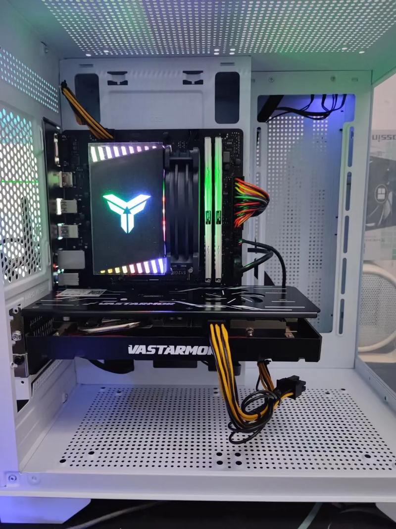 216年电脑主机，性能之王的诞生者