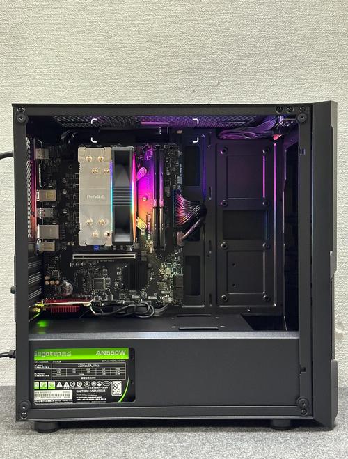 超豪华电脑配置，让你的电脑焕发无限可能