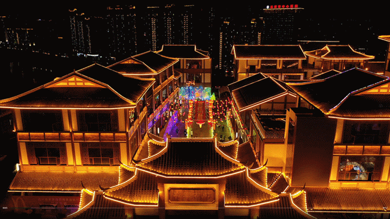 一池碧水映照人间烟火，疫情来袭，民市忙着忙—皇庄新城新动态