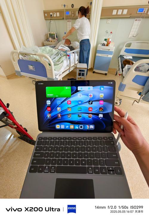 计算器硬盘修复多少钱？小笔记本电脑推荐