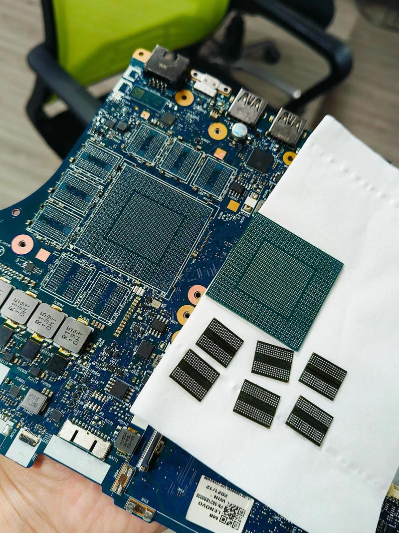 电脑散热器维护指南，上海联想电脑维修点之路