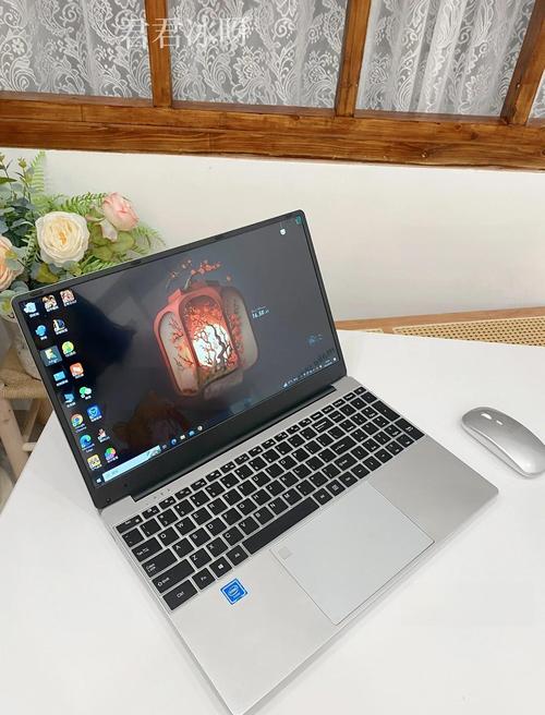 最新电脑，值得入手？这些细节让你的电脑更上一层楼！