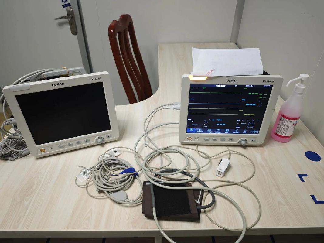 电脑对孕妇是否有辐射?其实,电脑本身并不直接对人体辐射,但现代电子设备中使用的电池和电源管理功能可能会对孕妇造成一定的健康风险。孕妇在使用电脑前,需要特别注意以下几点