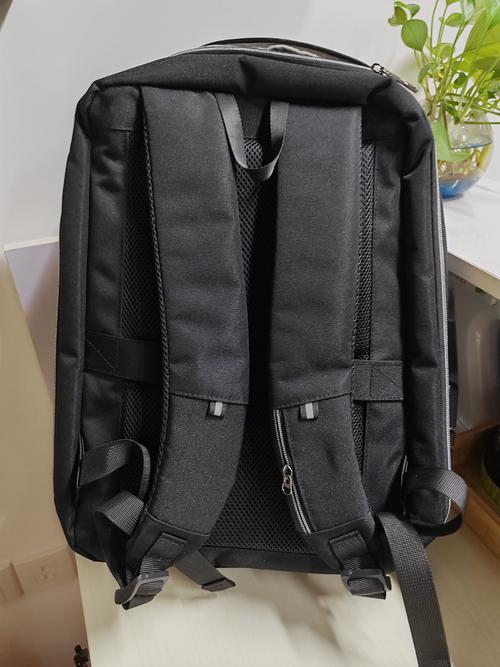 电脑背包，高效办公的必备工具—你的完美选择