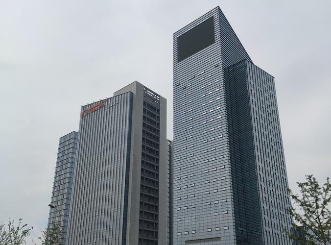 宁波网络开发，经济中心的创新力量