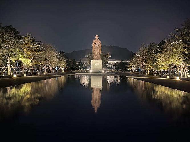 邹城,一个吸引人的城市与现代化发展的象征