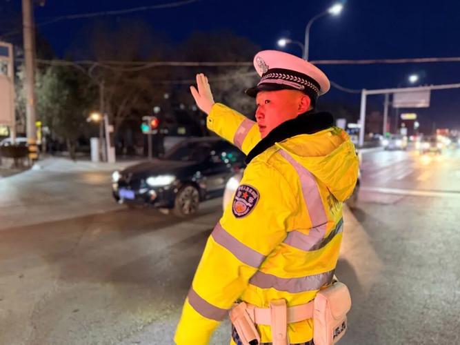 光山交警,疫情初期交通管理新举措,疫情防控新担当