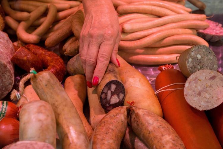 丹麦新疫情,猪肉供应紧张,防疫指南来了!