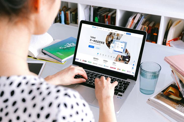 轻松配置电脑，开启你的全场景办公