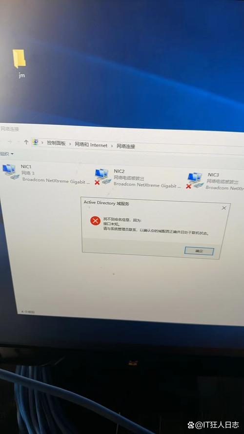 电脑老是卡屏，这可能是一个硬件问题，但也有可能是软件问题。无论哪种情况，我们都可以采取一些步骤来解决。首先，我们需要了解可能的原因，然后再采取相应的解决措施。以下是一些常见的原因和解决方法