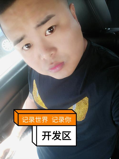 小凯与dy低价,在快手的流量战中寻找独特机会