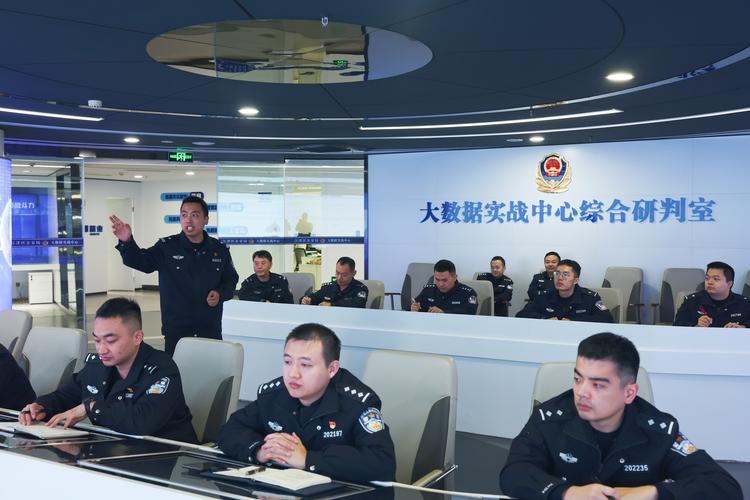 公安,构建现代化社会治理平台,开启社会信任的新时代