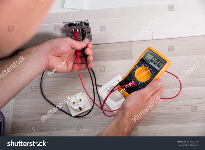 voltage fluctuations and computer malfunctions:how to prevent them
