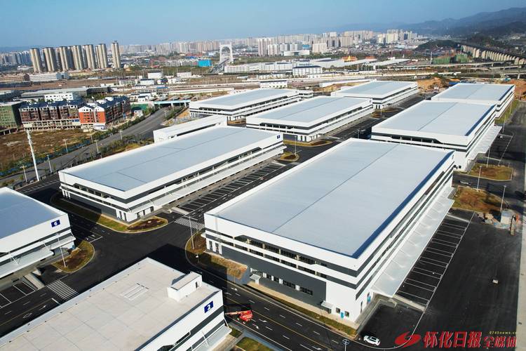 打造专业型网站，助力怀化产业发展