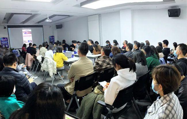 如何打造B站真人高质量粉丝点赞自助平台，精准运营，提升曝光度