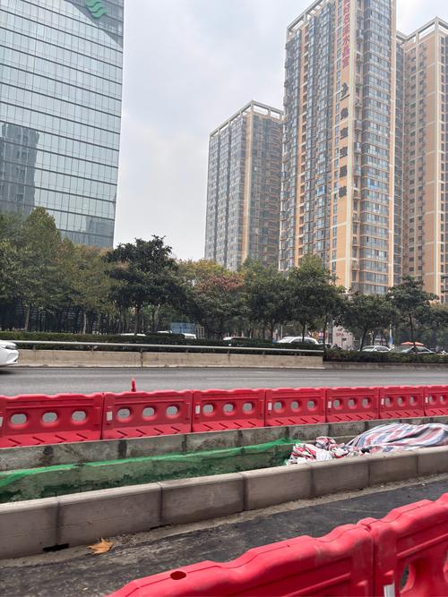 西安开元路疫情最新动态—你中意哪个?