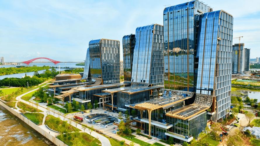 南沙高端网站建设，技术与政策的完美结合