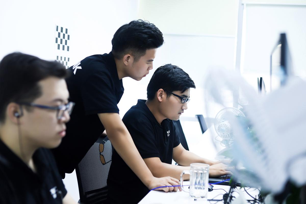 1.专业的技术团队