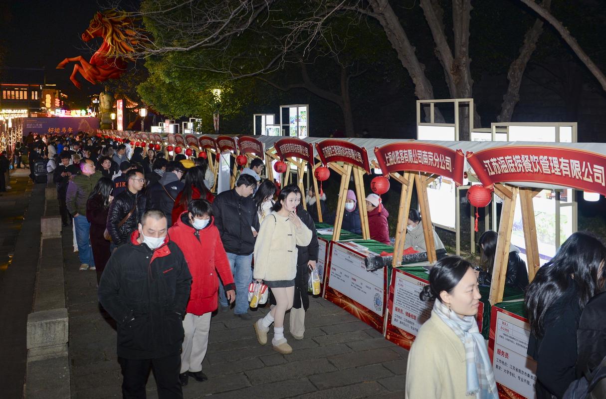 阜阳疫情防控重点来了，夜市里你也能体验疫情防控的风采！