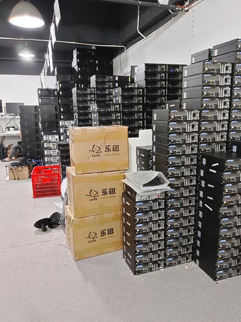 远程办公必备,大连电脑租赁指南