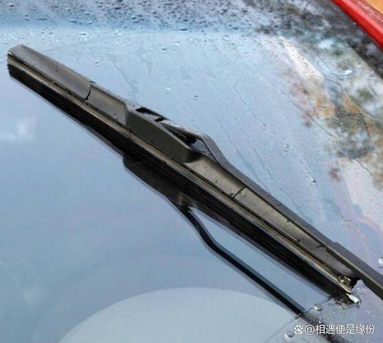 双击与秒刷雨刷，汽车行业的新亮点，你值得错过？
