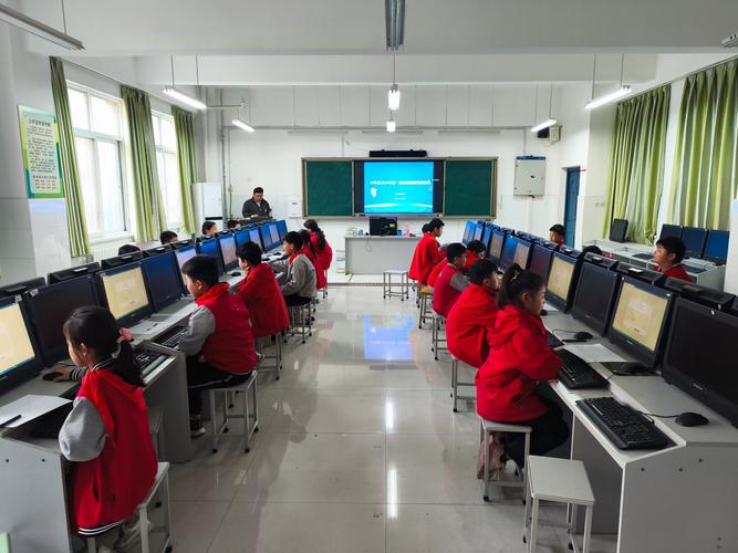 全国中小学电脑制作活动,让创意与实践碰撞出无限可能!