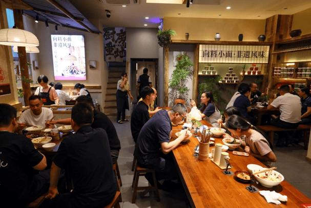 如何在小红书上快速推广快手作品?小红书自助业务网带你一招搞定!
