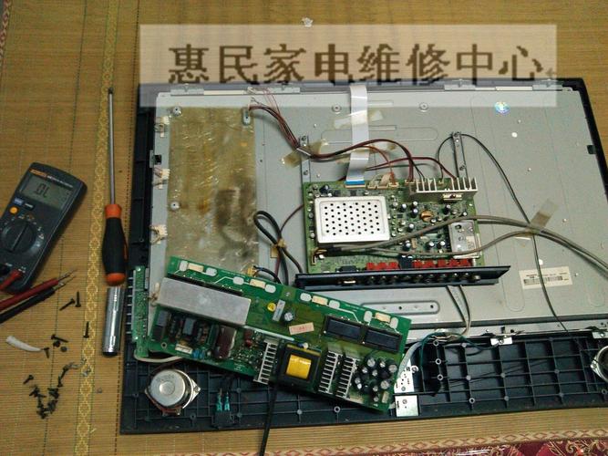 电脑配件回收指南,你的电脑配件也能活起来—从骁骑电脑椅到实用 Solutions