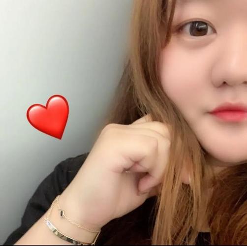 如何利用快手评论免费和抖音播放量提升内容影响力？1元一千赞网站的优化策略