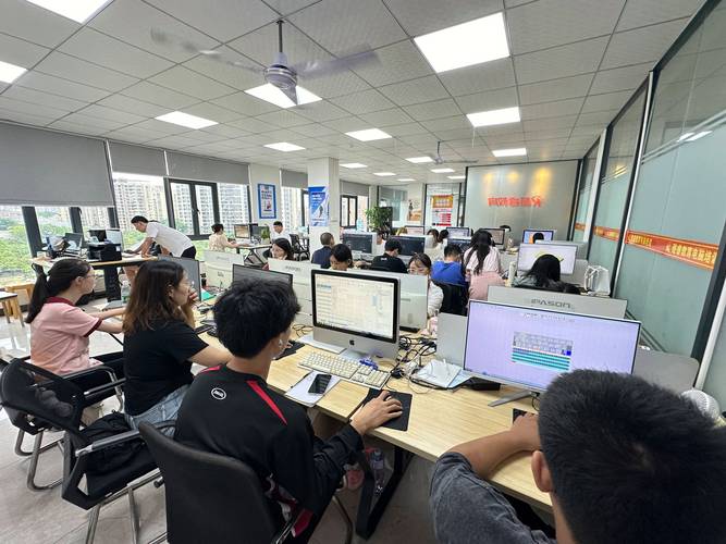 方正电脑,专业又实用的电脑解决方案,助力您的电脑优化与升级!推荐洛阳电脑培训,助力您的学习成长!
