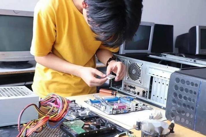 温州电脑维修学徒，助力科技发展